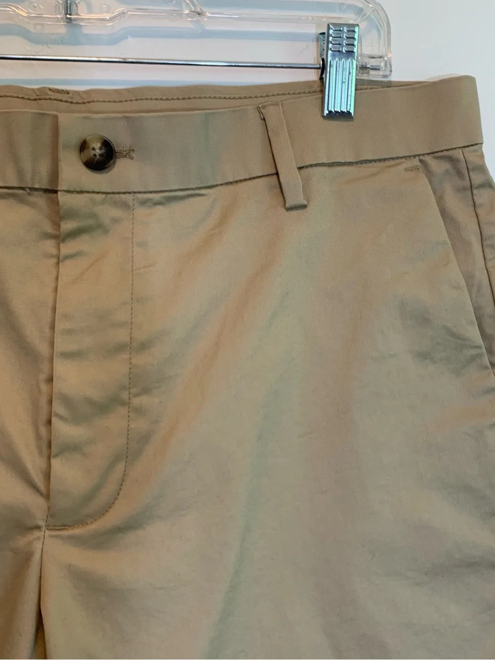 Men’s Banana Republic Chino Khaki 8”Shorts 36